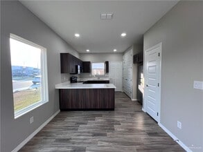 4104 Walnut Ave-Unit -2 in McAllen, TX - Building Photo - Building Photo