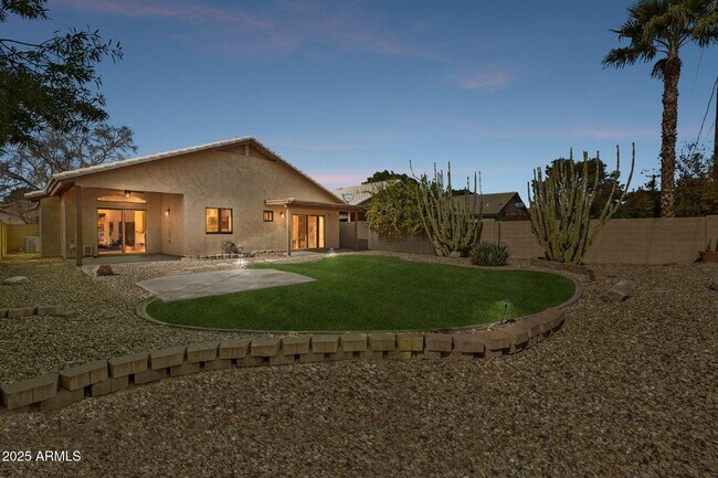 3027 N 83rd Pl in Scottsdale, AZ - Building Photo - Building Photo