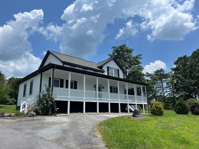 property at 209 Hidden Meadow Dr