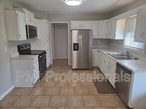 2426 Bennington Dr in Murfreesboro, TN - Building Photo - Building Photo