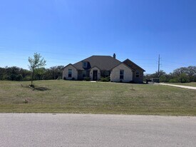 170 Chester Rd in Springtown, TX - Building Photo
