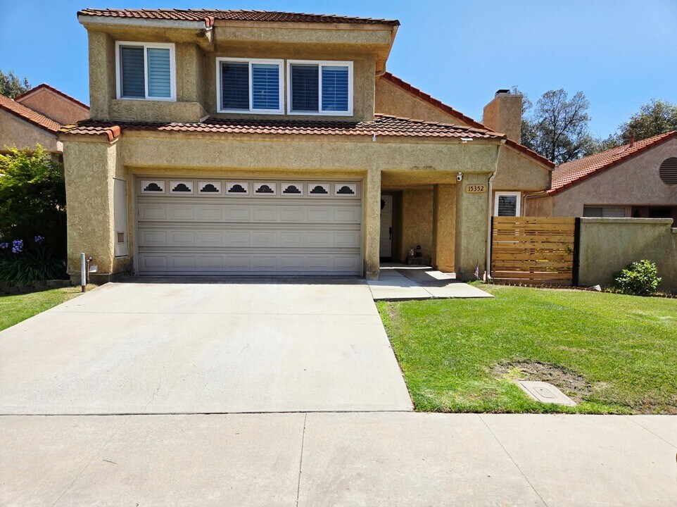 15352 Bambi Ct in Moorpark, CA - Building Photo