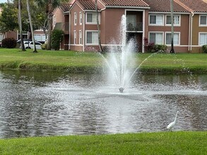 7824 Sonoma Springs Cir in Greenacres, FL - Foto de edificio - Building Photo