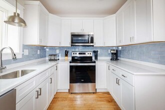 67 Ocean Blvd in Hampton, NH - Building Photo - Building Photo