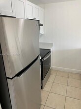 11098 SW 107th St in Miami, FL - Building Photo - Building Photo