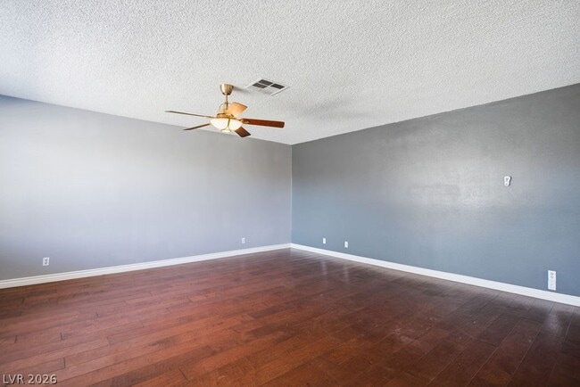 4561 Paseo El Rio Dr in Las Vegas, NV - Building Photo - Building Photo