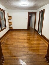 470 Winspear Ave, Unit 1st floor in Buffalo, NY - Foto de edificio - Building Photo