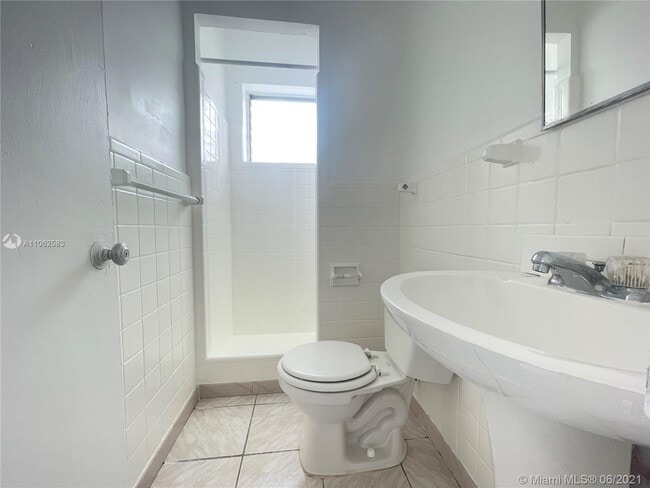 770 83rd St-Unit -1 in Miami Beach, FL - Building Photo - Building Photo
