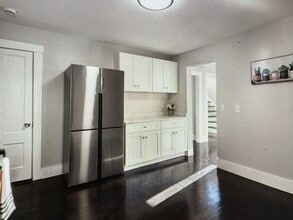 35 Watch St in Rochdale, MA - Building Photo - Building Photo