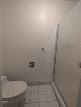 2143 Hope St in Klamath Falls, OR - Building Photo - Building Photo