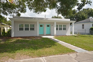 5009 TANGERINE AVE S, Unit 5009 in Gulfport, FL - Building Photo