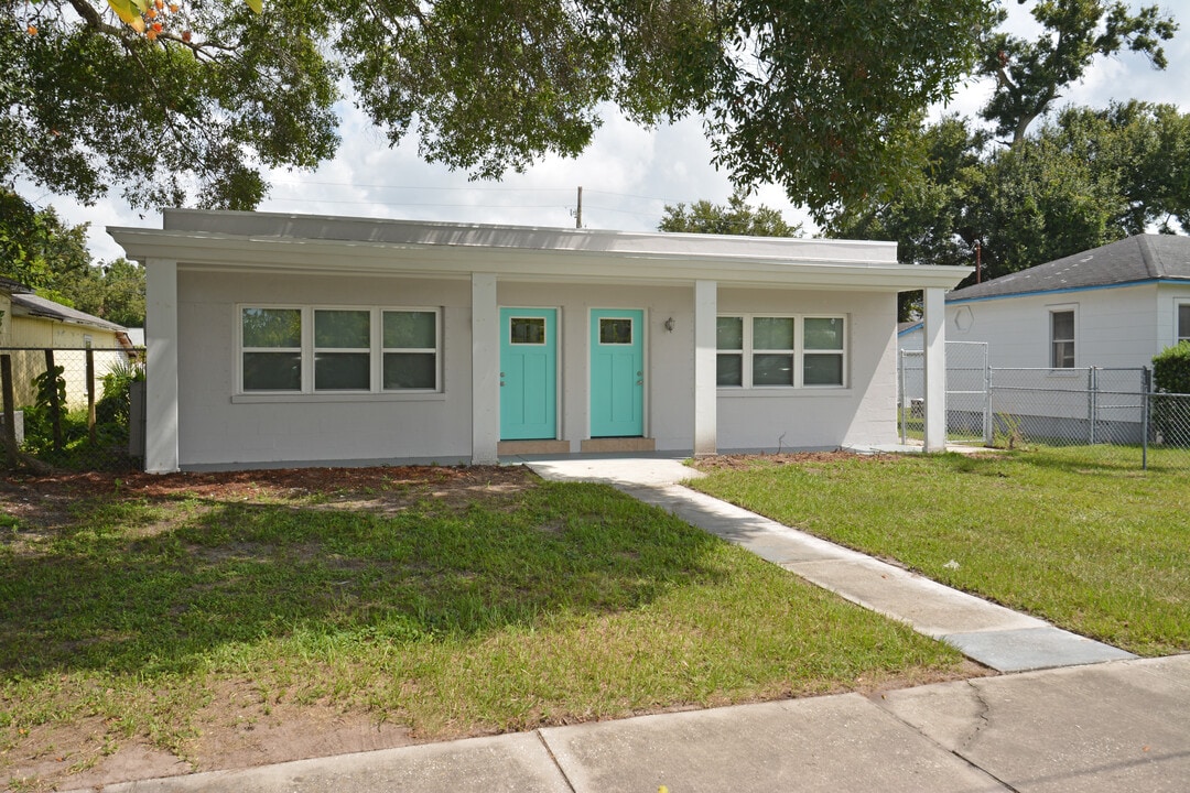 5009 TANGERINE AVE S, Unit 5009 in Gulfport, FL - Foto de edificio