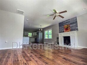 257 Barfield Ave SW in Atlanta, GA - Building Photo - Building Photo