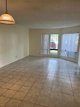 2420 Lemon Tree Ln in Orlando, FL - Building Photo - Building Photo