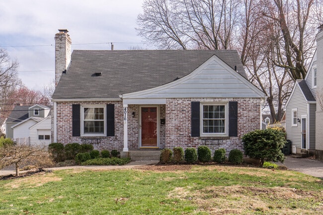 4016 Hillsboro Rd