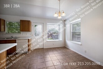 5016 Crestwood Hill Dr in San Antonio, TX - Building Photo - Building Photo