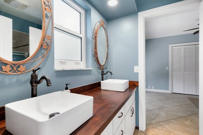 property at 611 Date Palm Rd
