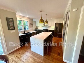540 Cayman Ave in Holly Springs, NC - Building Photo - Building Photo