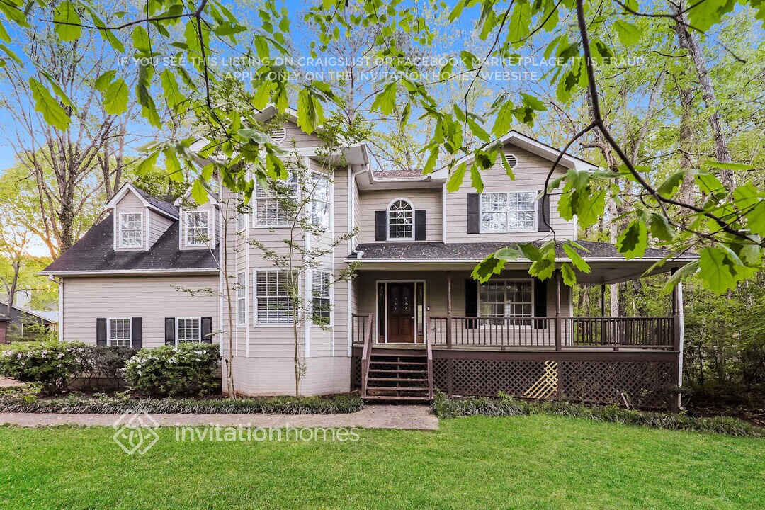 157 Hayes Cir in Rex, GA - Building Photo