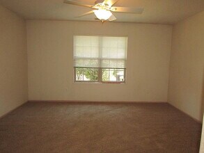 1019 Willow Bluff Dr in Columbus, OH - Building Photo - Building Photo