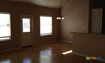 1055 Carolyn Cove in New Braunfels, TX - Building Photo - Building Photo