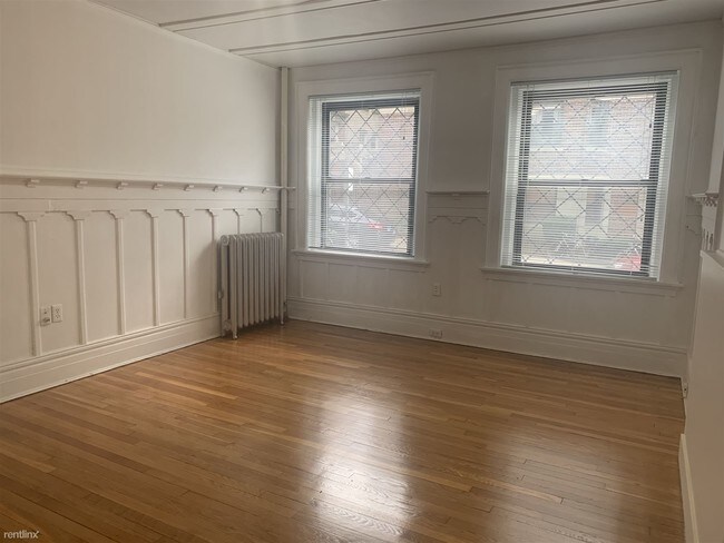 1462 Commonwealth Avenue-Unit -Apt 1 in Boston, MA - Building Photo - Building Photo