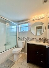 7019 Cedarhurst Dr in Ft. Myers, FL - Building Photo - Building Photo