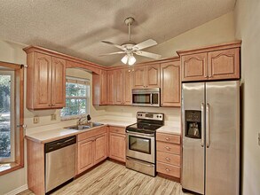 915 Marigold Ln in Vero Beach, FL - Building Photo - Building Photo