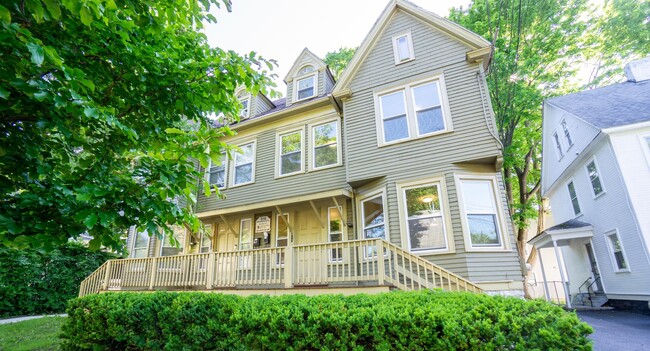 property at 317 Greenwood Pl