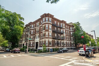 24 Queensberry St in Boston, MA - Building Photo - Building Photo