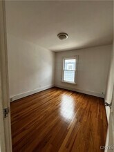 317 S Midler Ave in Syracuse, NY - Building Photo - Building Photo
