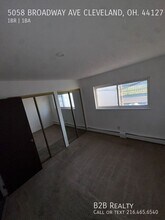 5058 Broadway Ave in Cleveland, OH - Foto de edificio - Building Photo