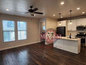 11338 S Willow Walk Dr in South Jordan, UT - Building Photo - Building Photo