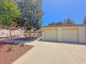 3327 Bahia Blanca E in Laguna Woods, CA - Building Photo - Building Photo
