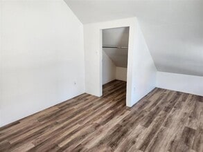 5415 6th Ave NW in Seattle, WA - Building Photo - Building Photo