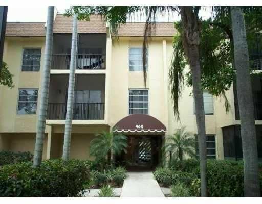 450 NW 20th St