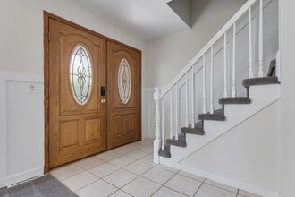 616 Blue Spruce Ln in Mundelein, IL - Building Photo - Building Photo