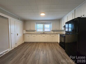 29 Willowbrook Dr NW in Concord, NC - Building Photo - Building Photo