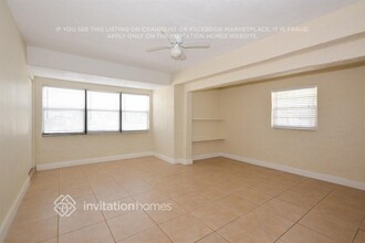 710 NW 67th Ave, Unit The Three in Margate, FL - Building Photo - Building Photo