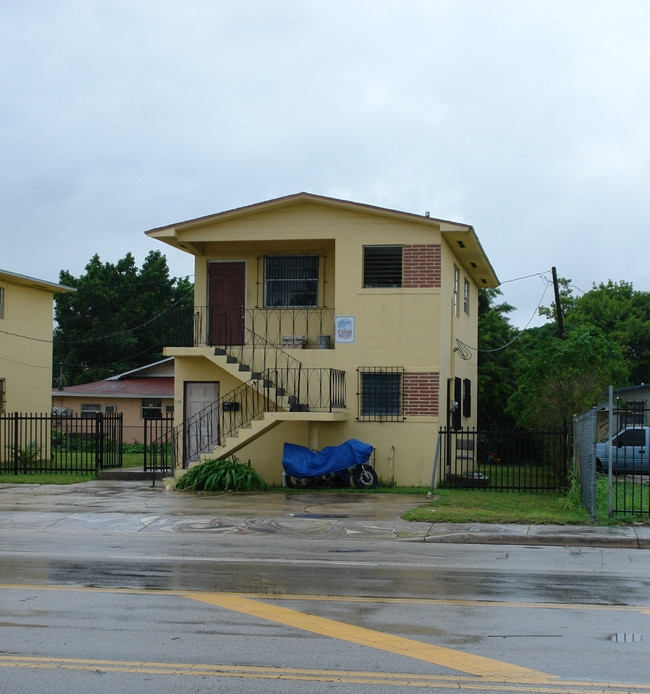 7600-7606 N Miami Ave in Miami, FL - Building Photo - Building Photo