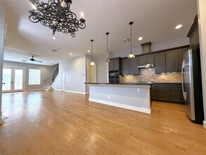 5237 Center St in Houston, TX - Building Photo - Building Photo