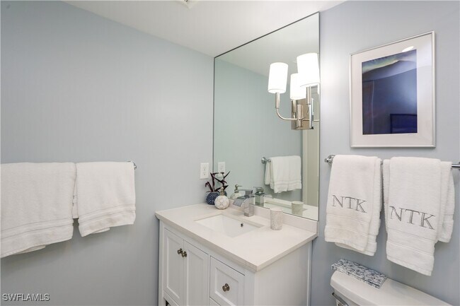property at 333 Harbour Dr