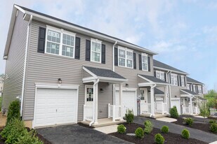 2023 Arey Ln, Unit 2033 in Whitehall, PA - Building Photo