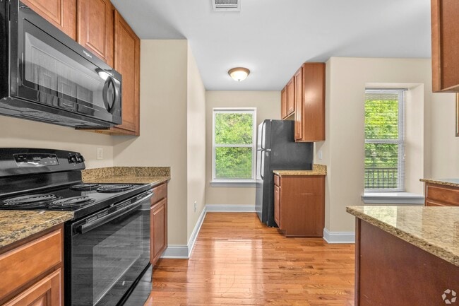 Summit Ridge Luxury Apartments in Allentown, PA - Building Photo - Building Photo