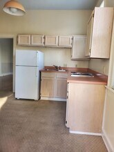 720 SE Riverside Dr in Evansville, IN - Foto de edificio - Building Photo