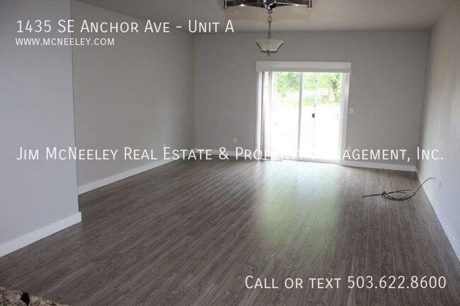 property at 1435 SE Anchor Ave