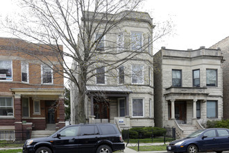 3743 N Magnolia Ave in Chicago, IL - Building Photo - Building Photo