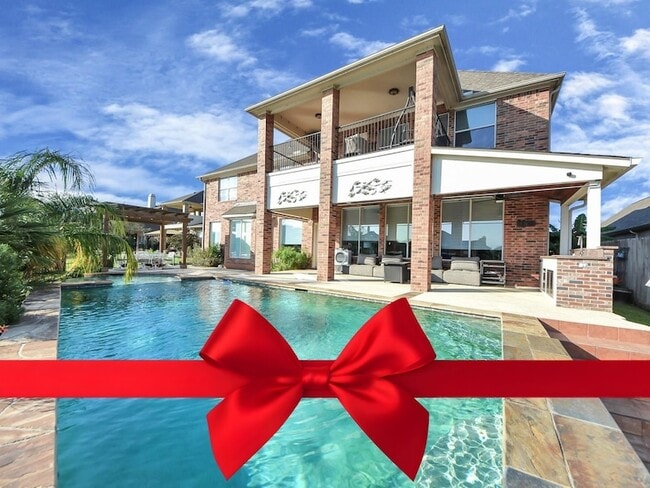 property at 17859 Camp Cove Dr