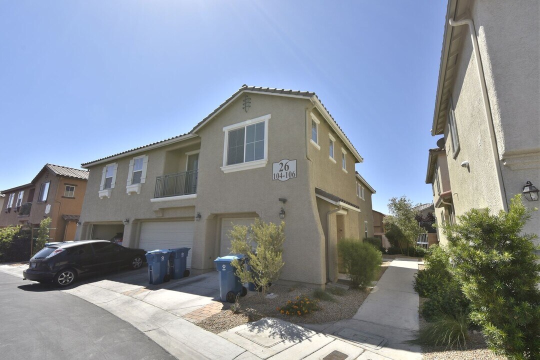 6250 W Arby Ave in Las Vegas, NV - Building Photo