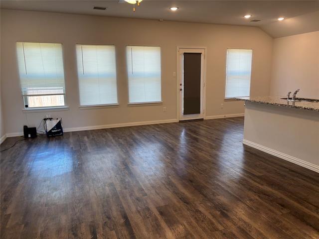 2006 Yale St in Farmersville, TX - Building Photo - Building Photo